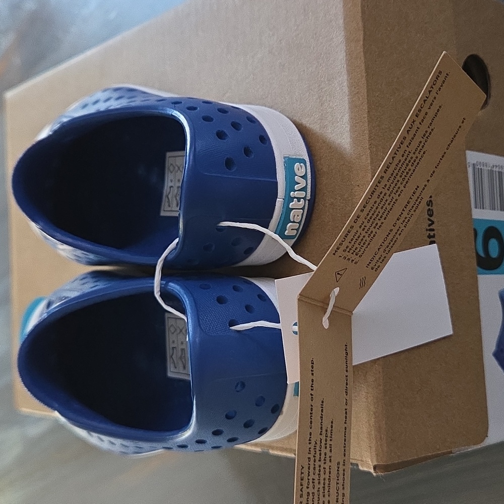 Native Size 6 NEW In Box Kids Jefferson Blue Shoes - Picture 5 of 7